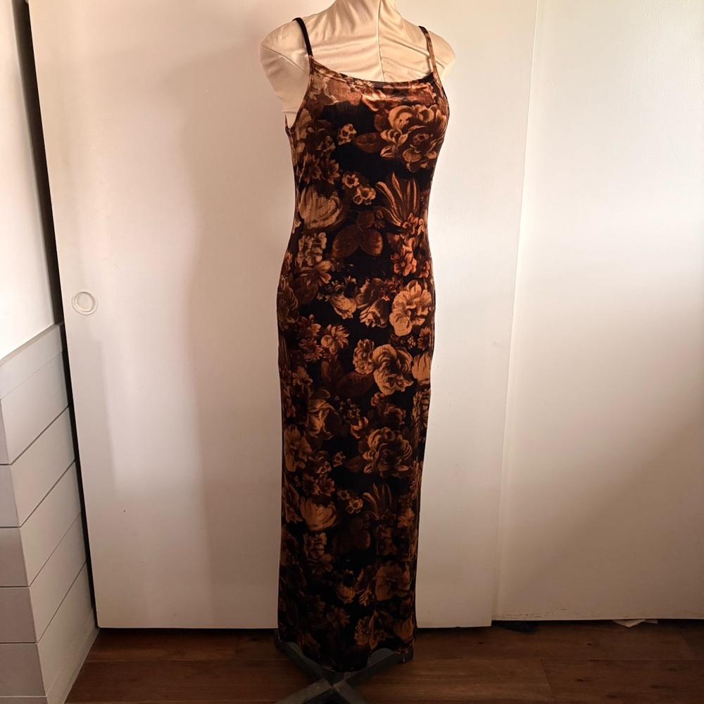 Vintage Velvet Floral Brown Maxi Dress